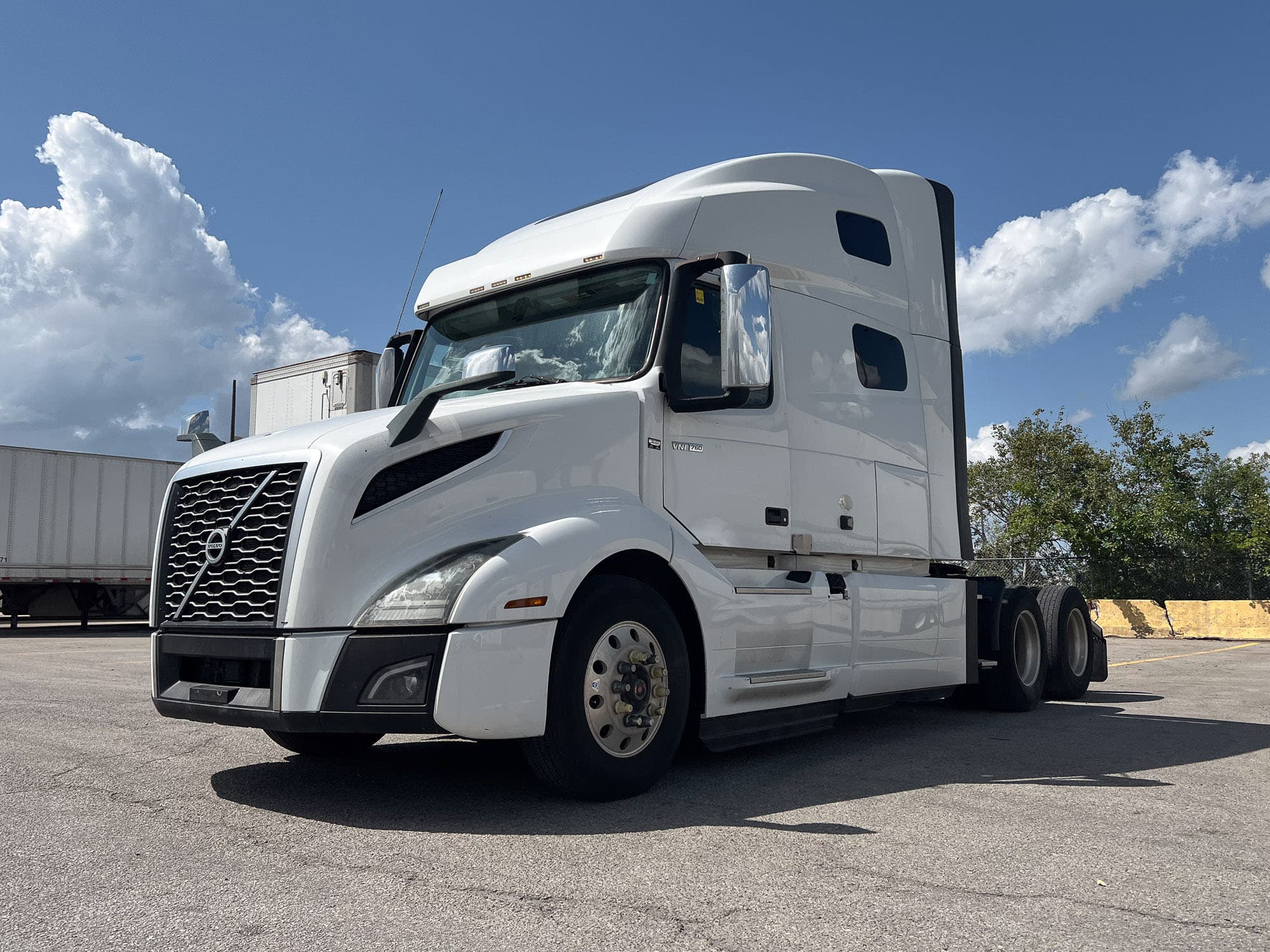 2019 Volvo VNL 760