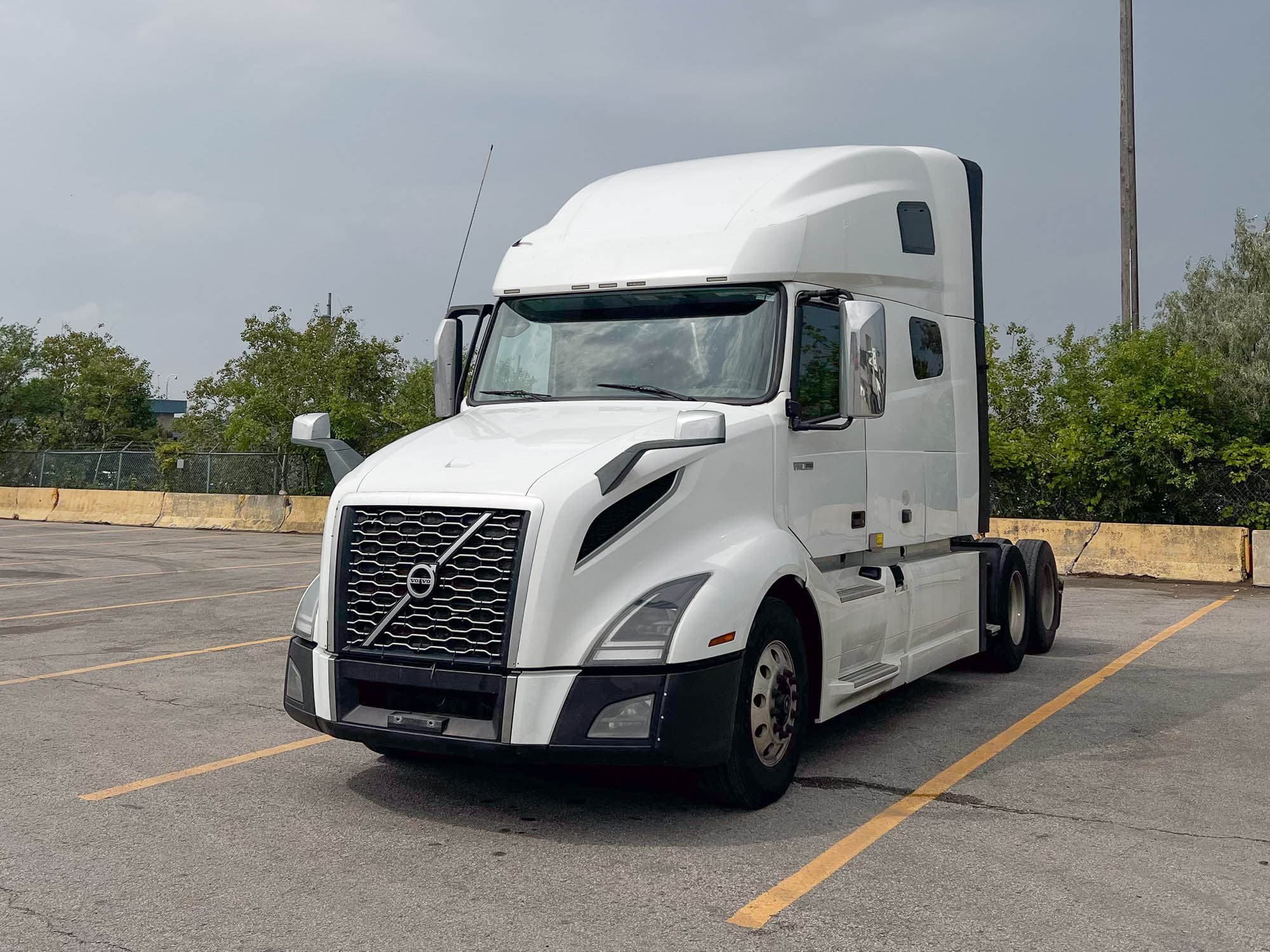 2021 Volvo VNL 760